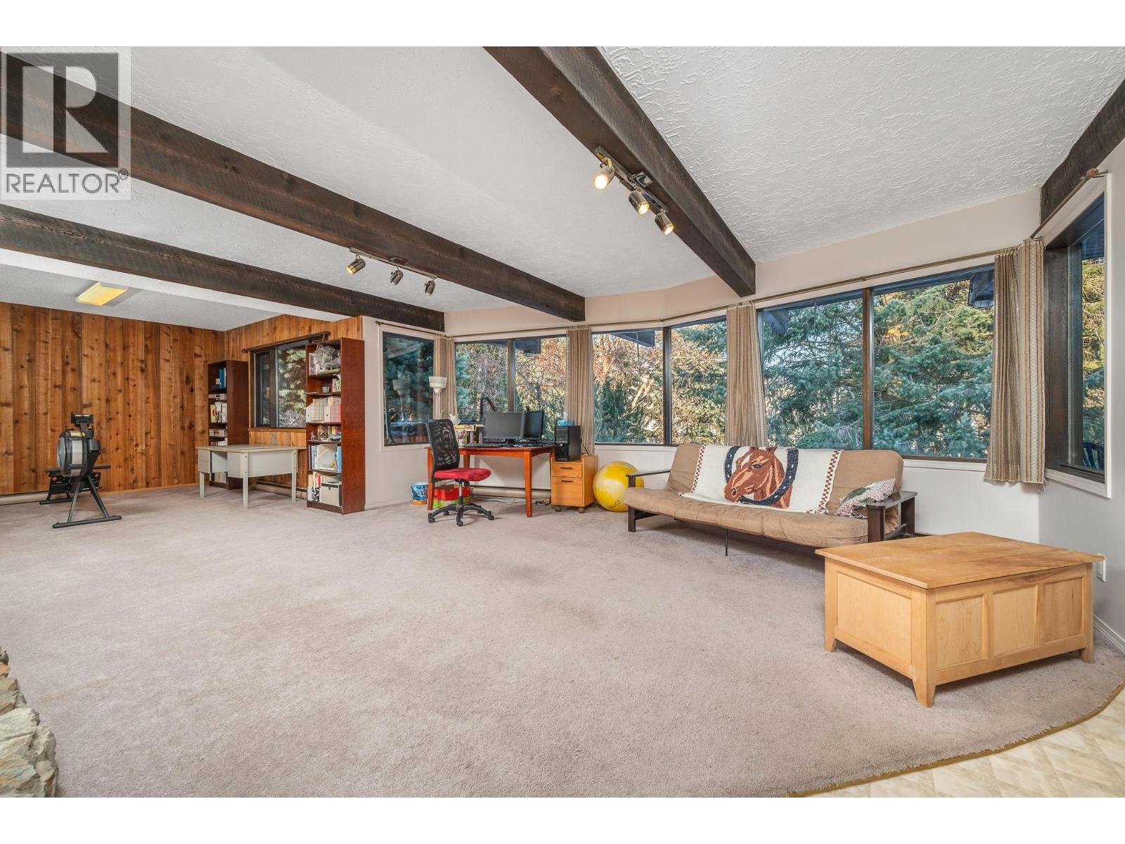 5860 Learmouth Road - 29