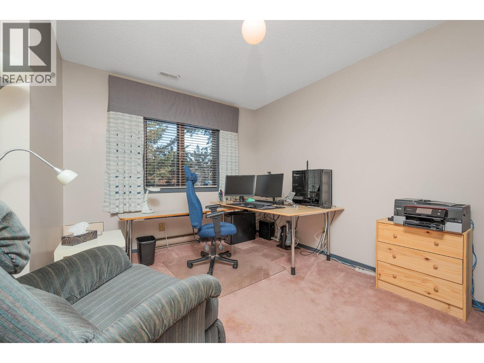 5860 Learmouth Road - 33