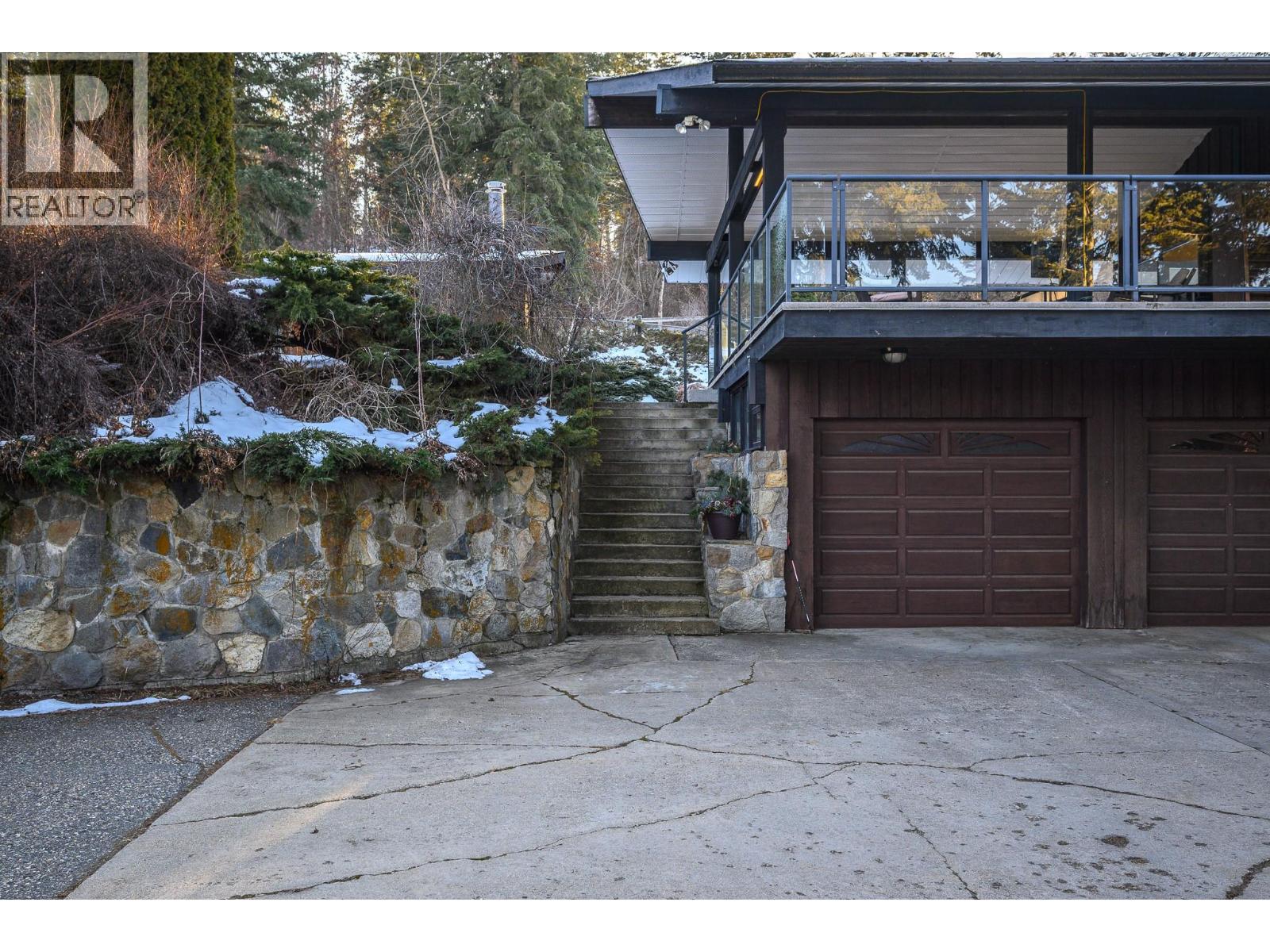 5860 Learmouth Road - 46
