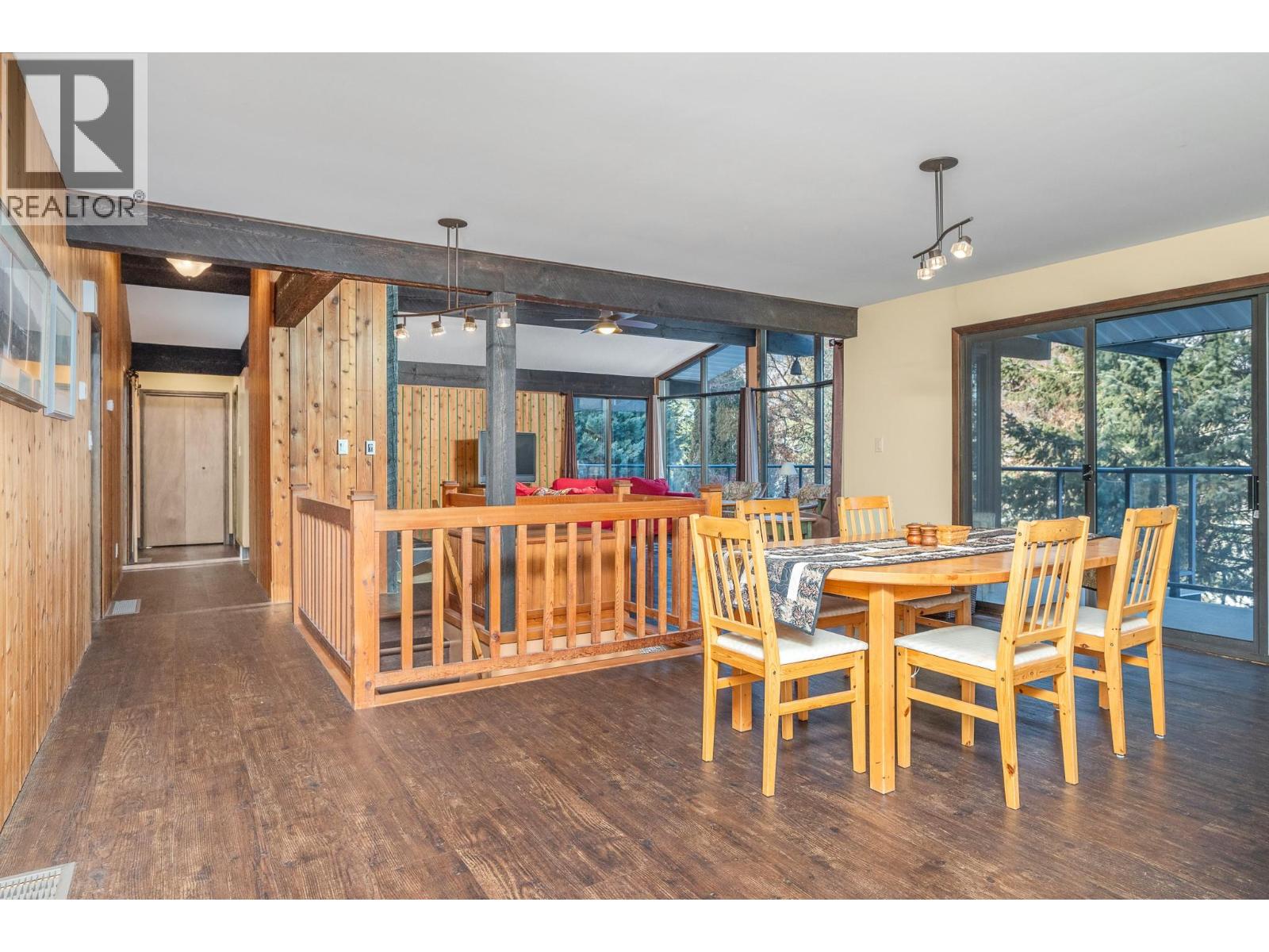 5860 Learmouth Road - 16