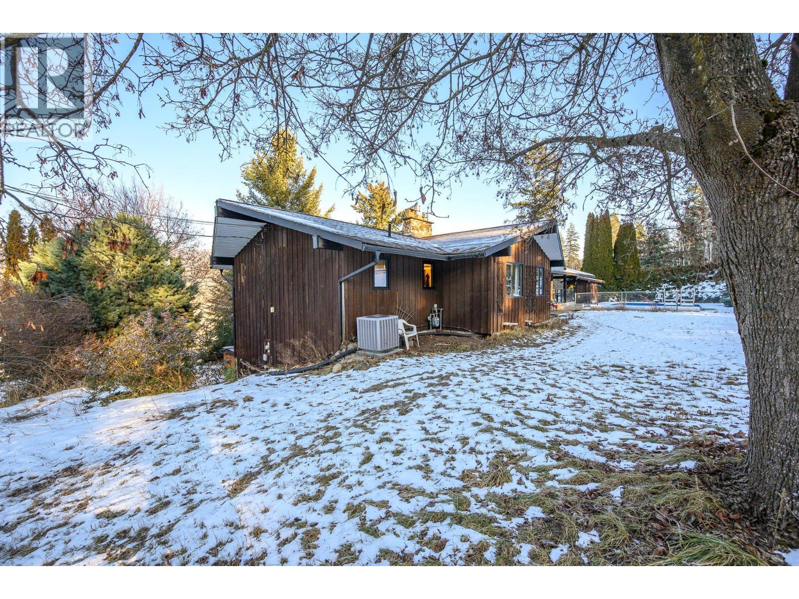 5860 Learmouth Road - 50