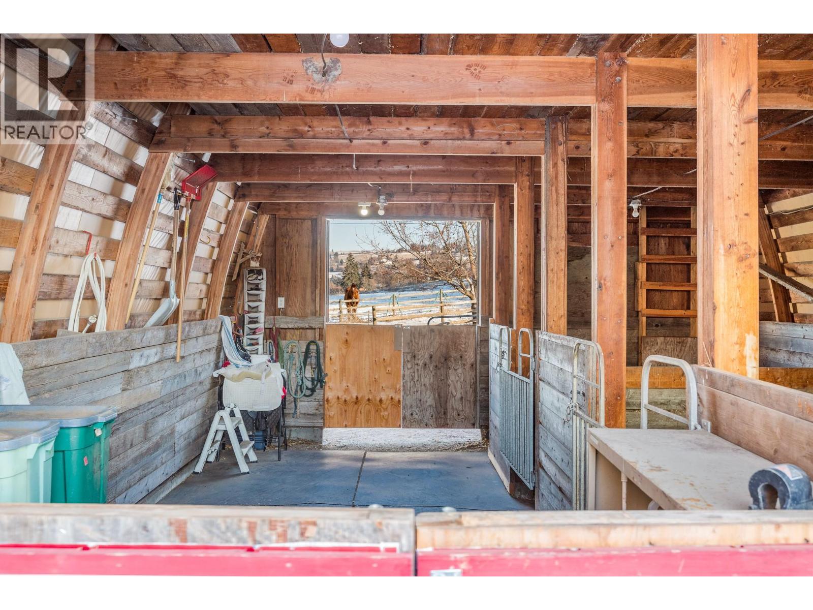 5860 Learmouth Road - 62