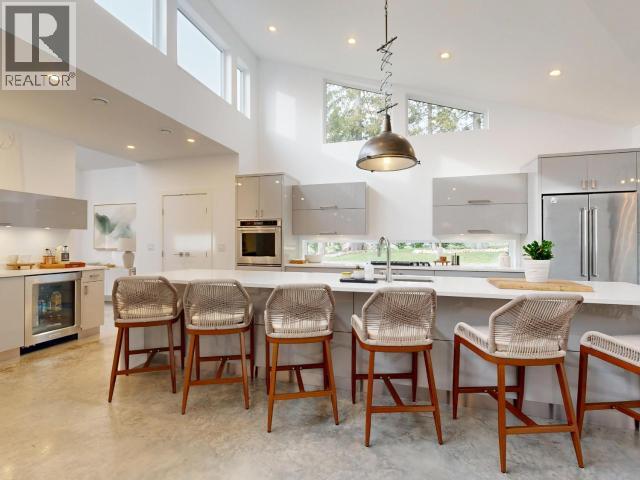 7900 BUTLER RD, Powell River