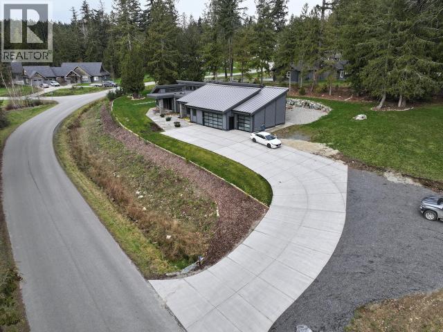 7900 BUTLER RD, Powell River