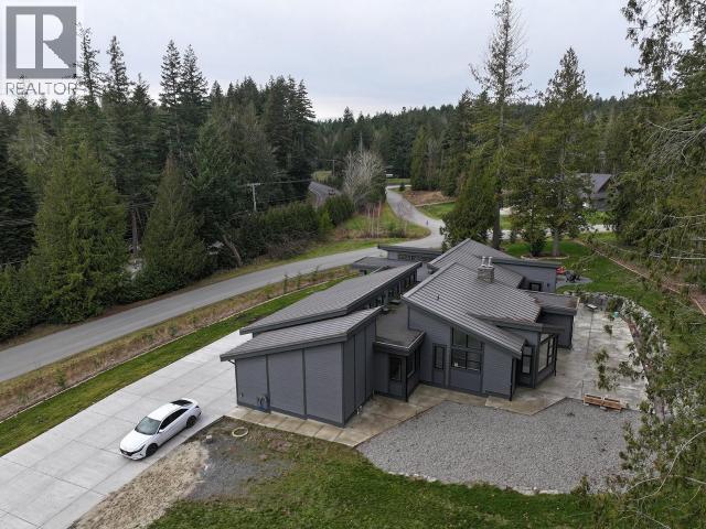 7900 BUTLER RD, Powell River