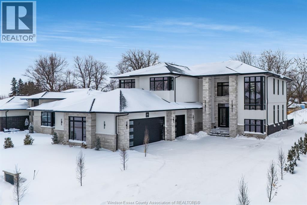 200 GRANDVIEW AVENUE - 1