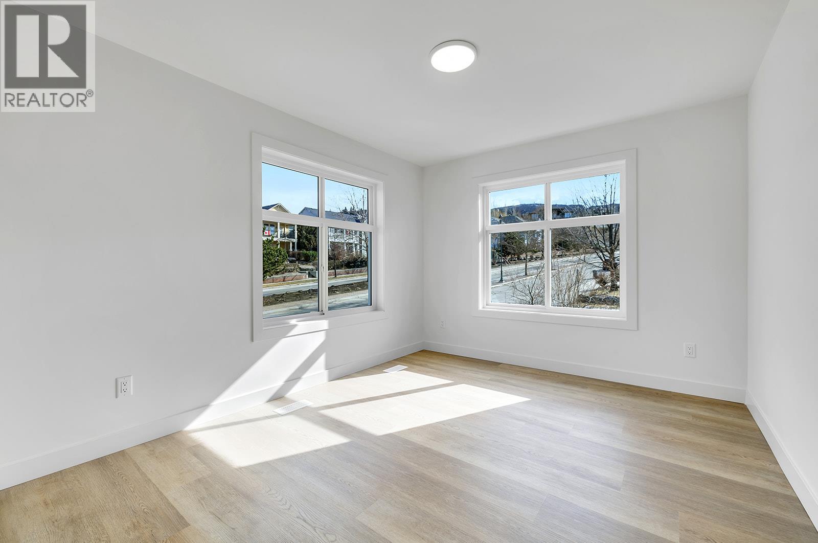 124 5300 Main Street, Kelowna