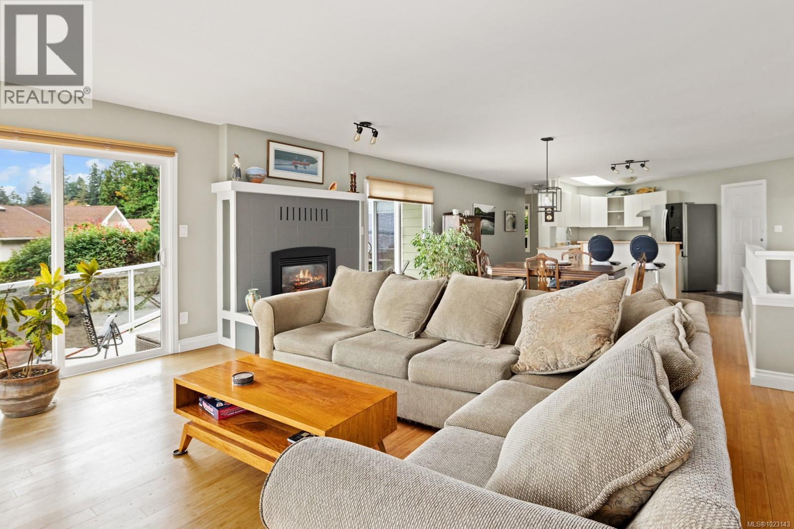 2509 Mill Bay Rd, Mill Bay