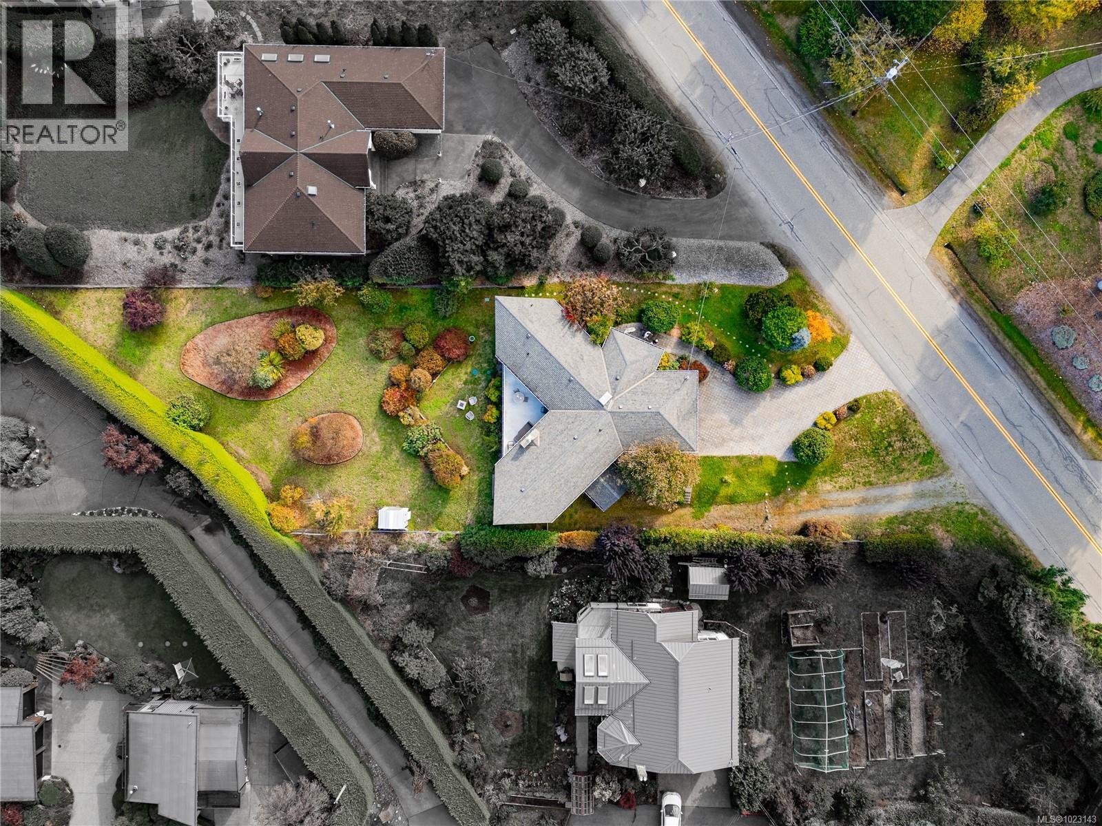 2509 Mill Bay Rd, Mill Bay