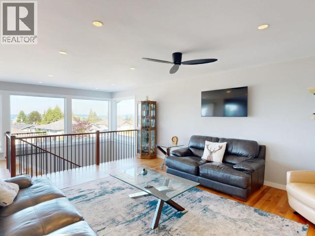 3784 TRAIL PLACE, Powell River