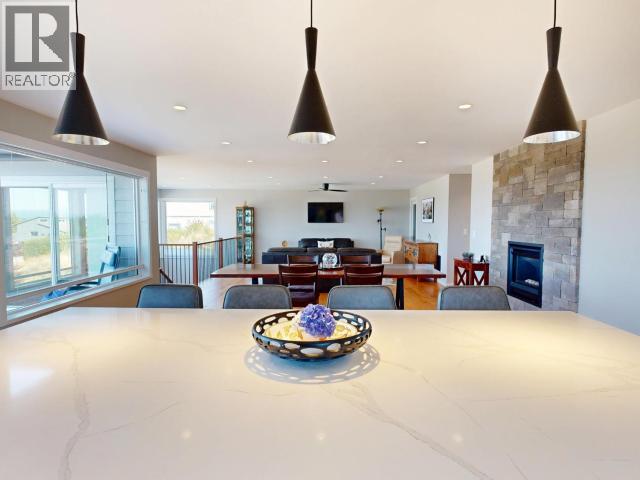 3784 TRAIL PLACE, Powell River