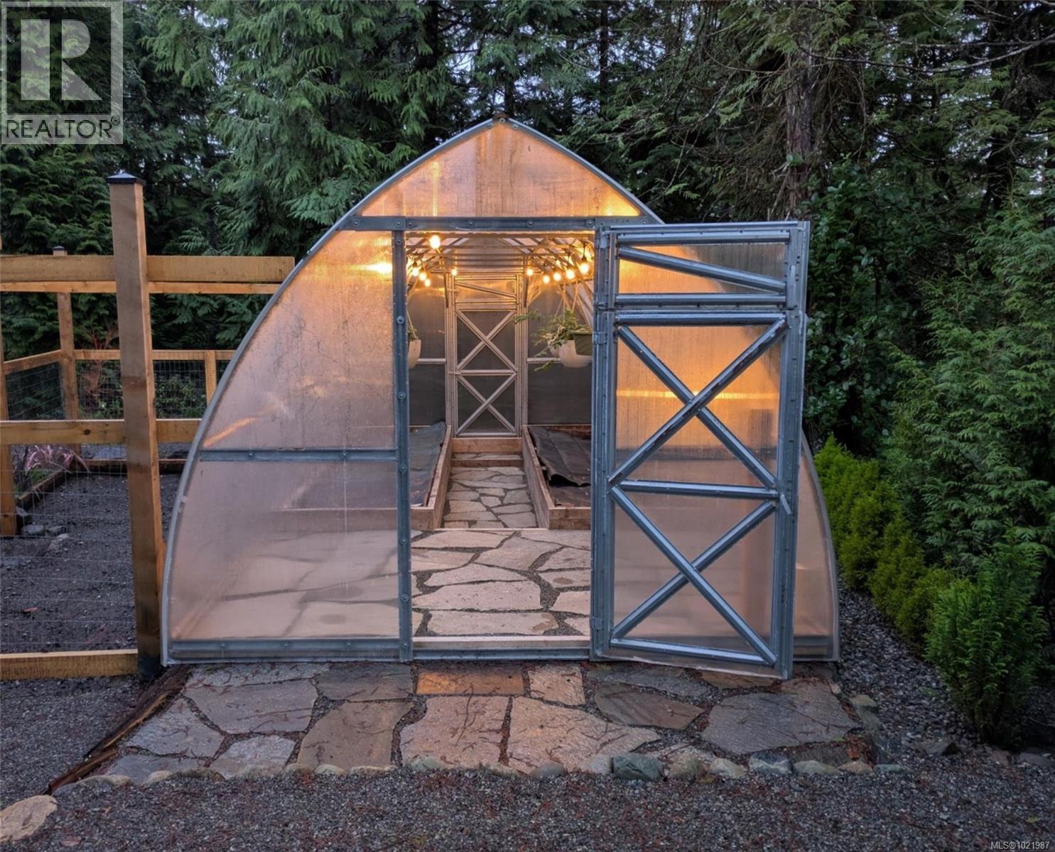 1708 Rainforest Lane, Ucluelet