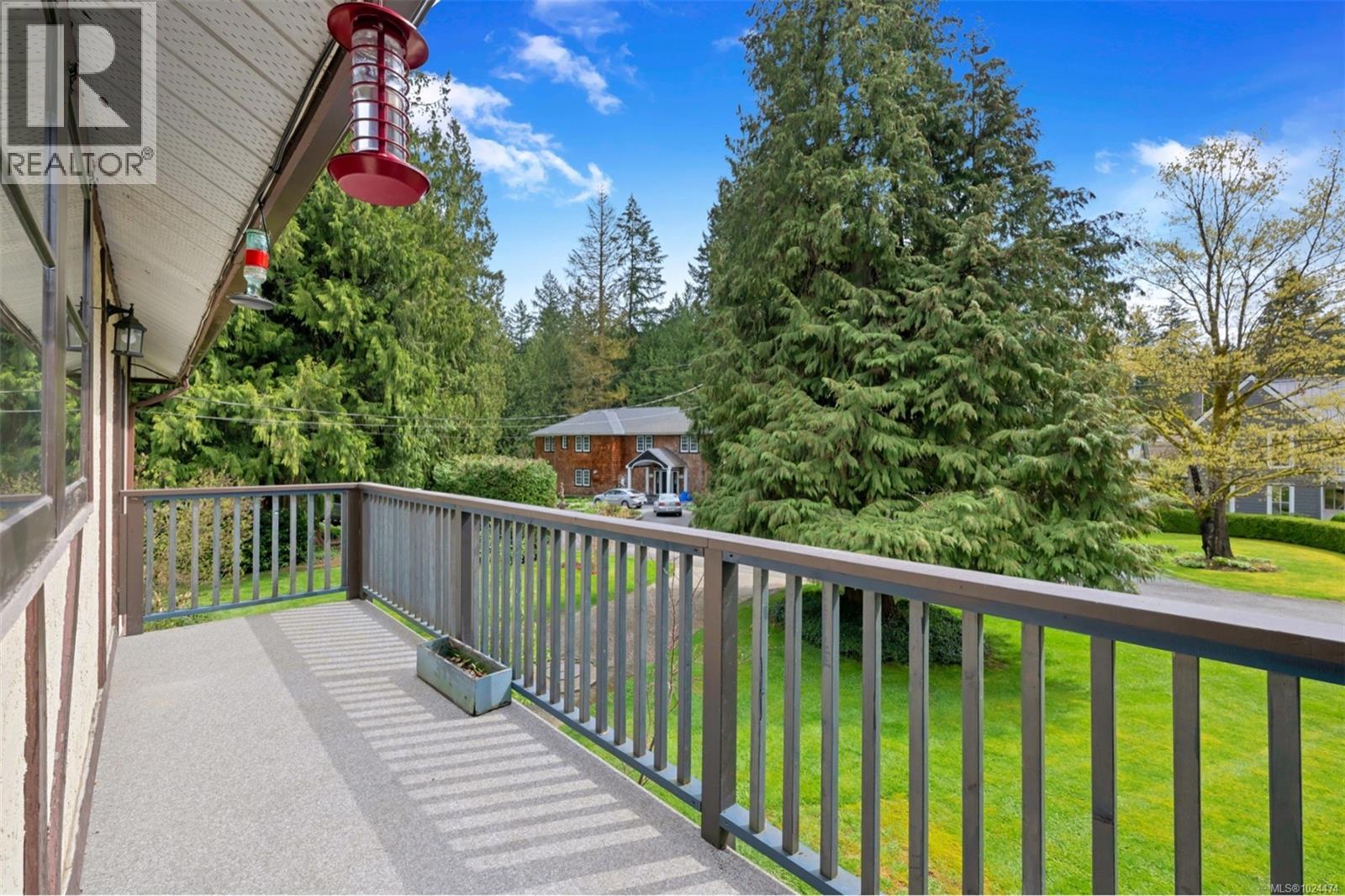 4752 Fairbridge Dr, Duncan