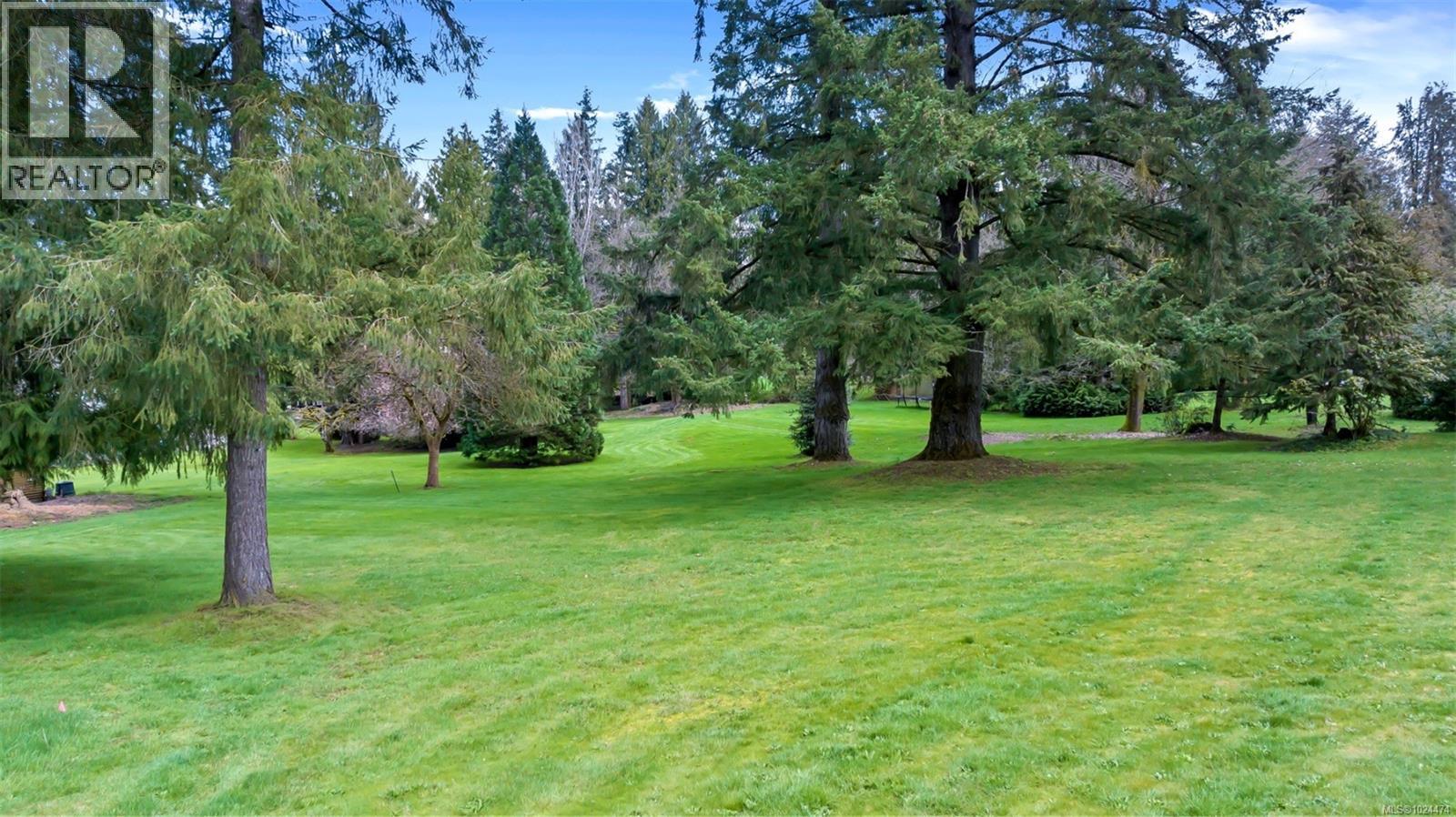 4752 Fairbridge Dr, Duncan