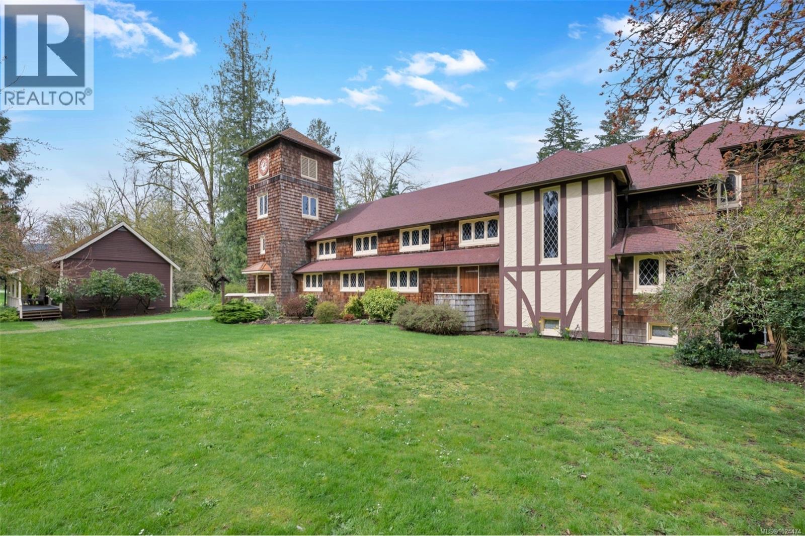 4752 Fairbridge Dr, Duncan