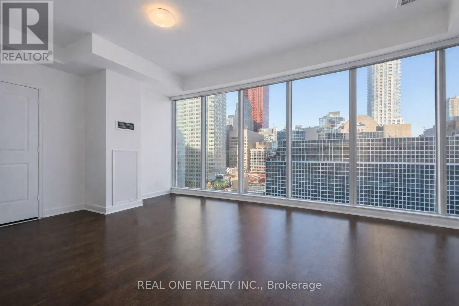 #1107 8 THE ESPLANADE AVENUE - 17