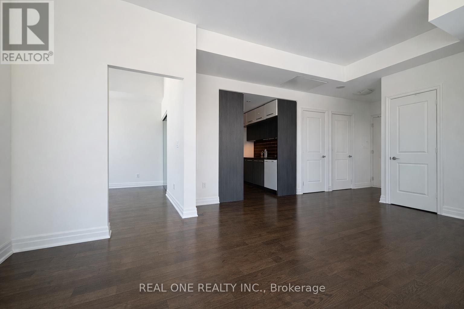 #1107 8 THE ESPLANADE AVENUE - 19