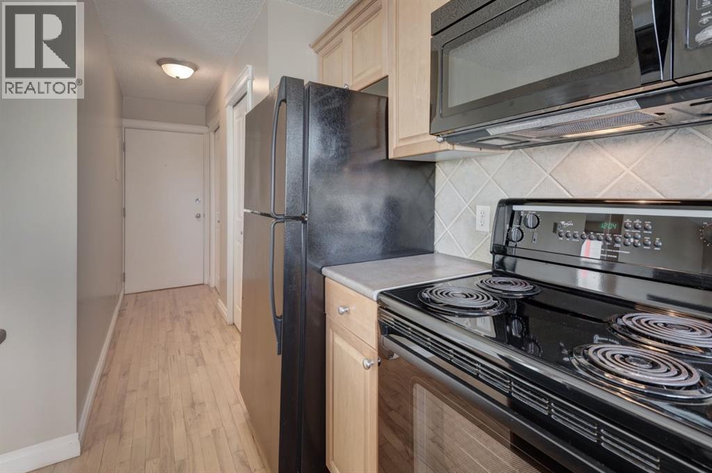 Single Family House for Sale in    Street SW Beltline Calgary 