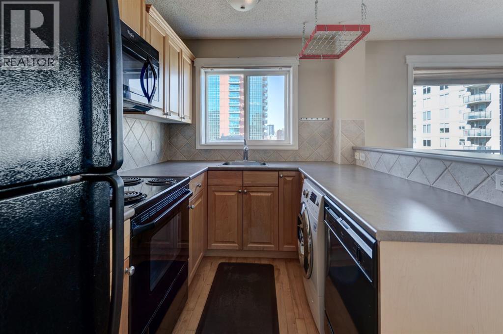 Single Family House for Sale in    Street SW Beltline Calgary 