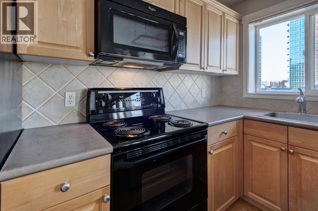 Single Family House for Sale in    Street SW Beltline Calgary 