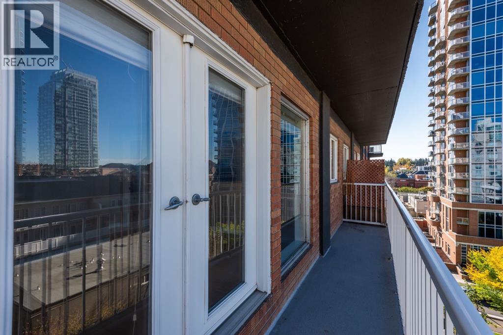 Single Family House for Sale in    Street SW Beltline Calgary 