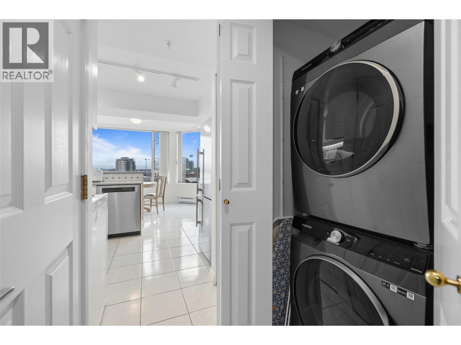 1160 Sunset Drive Unit# 901, Kelowna