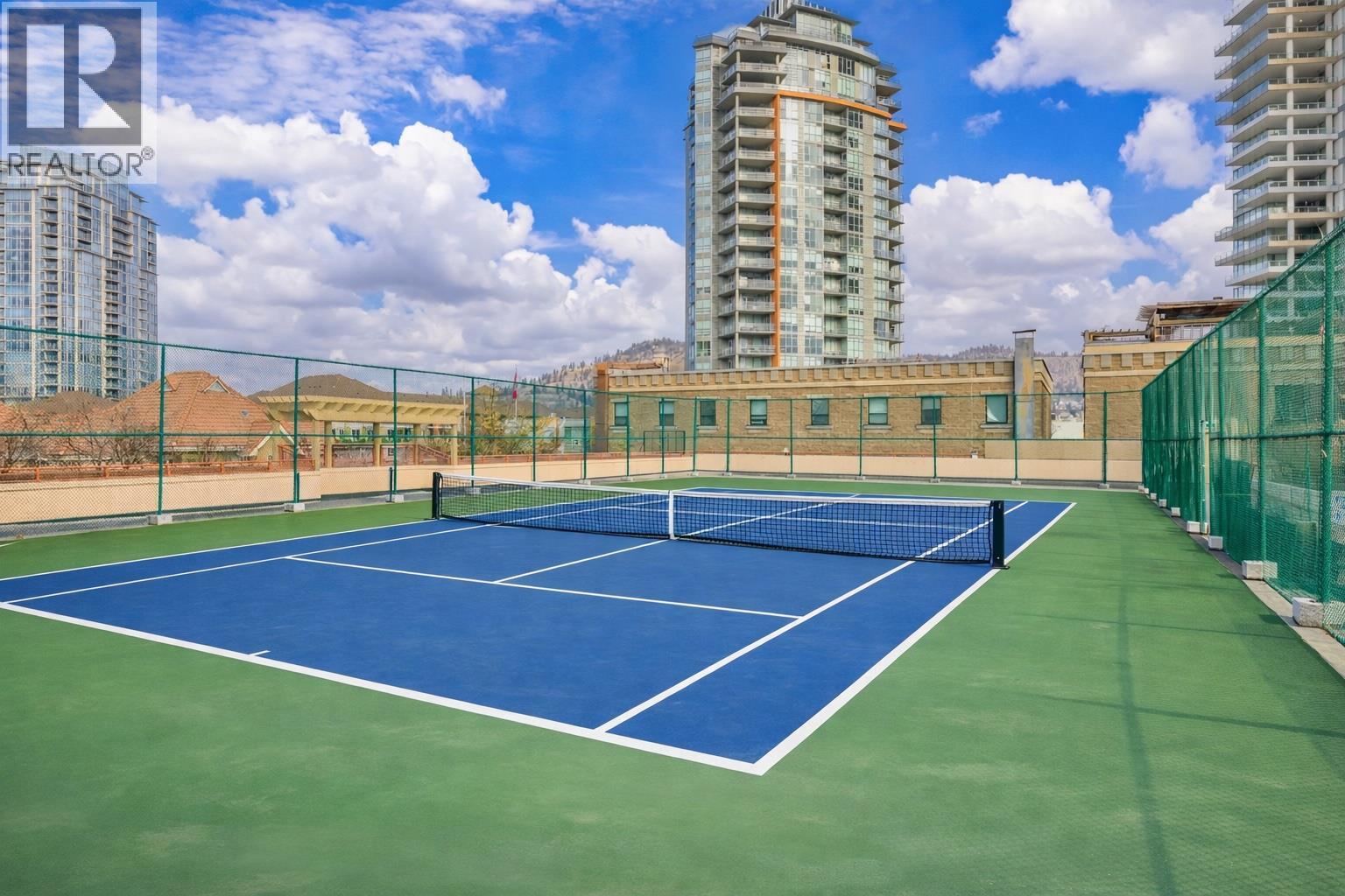 1160 Sunset Drive Unit# 901, Kelowna