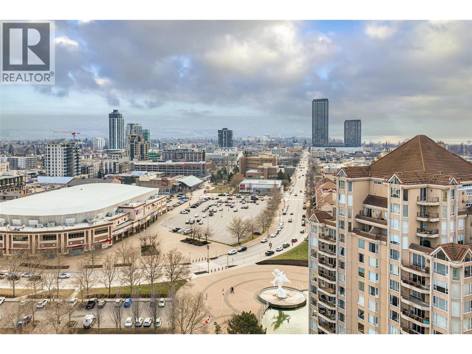 1160 Sunset Drive Unit# 901, Kelowna