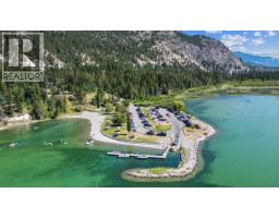 8679 Cottage Lane, Canal Flats, BC V0B1B0 Photo 34