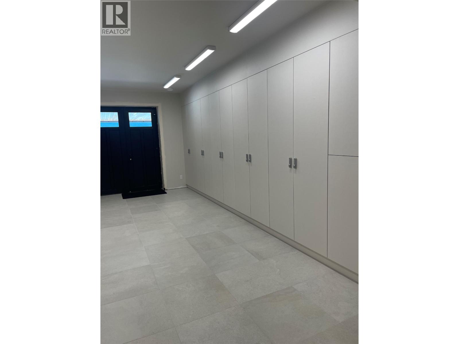 8679 COTTAGE LANE - 11