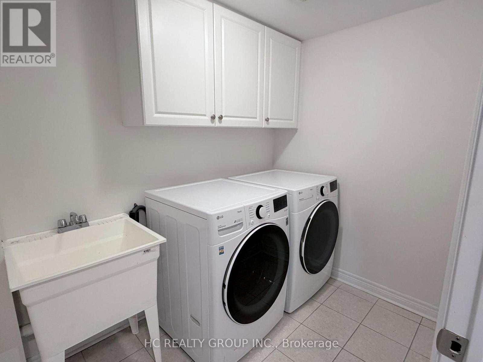 Single Family House for Sale in  GRAND TRUNK AVENUE Vaughan (Patterson) 