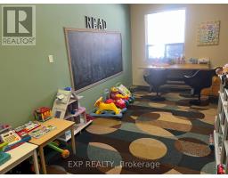 208 1660 Bloor Street, Mississauga, ON L4X1R9 Photo 41