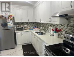 208 1660 Bloor Street, Mississauga, ON L4X1R9 Photo 7