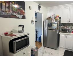 208 1660 Bloor Street, Mississauga, ON L4X1R9 Photo 9