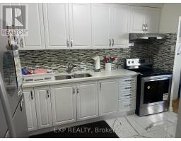 208 1660 Bloor Street, Mississauga, ON L4X1R9 Photo 8