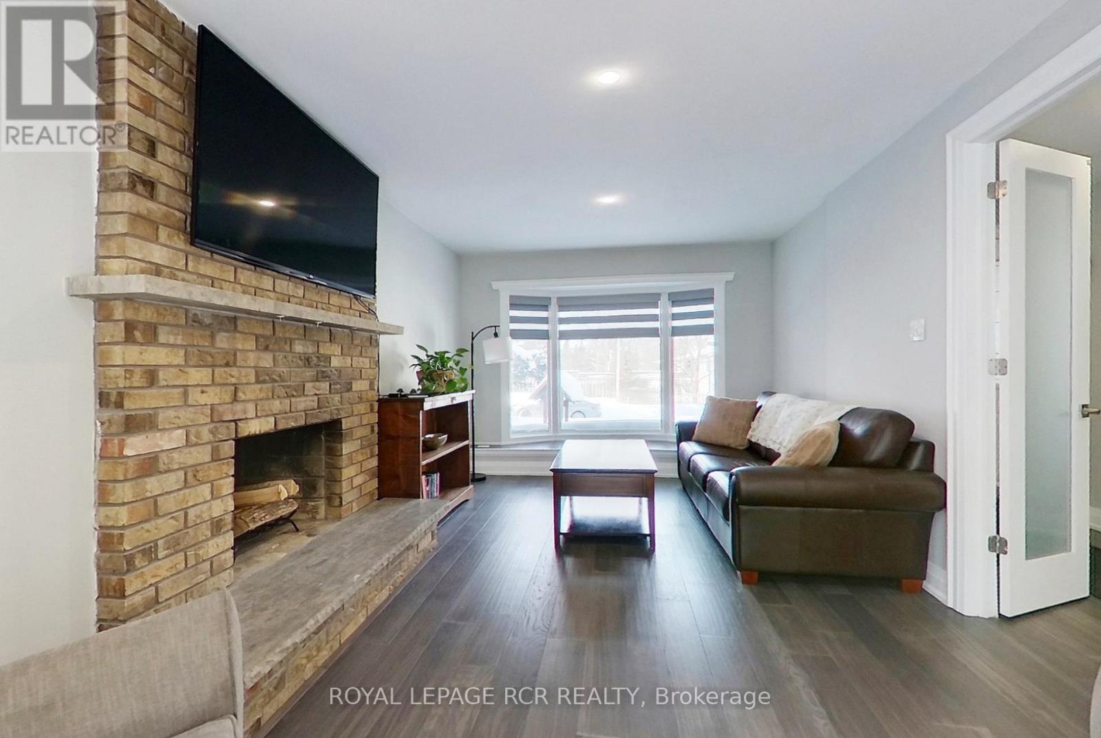 14 GOLDGATE CRESCENT - Photo 5 of 34, Orangeville, Ontario