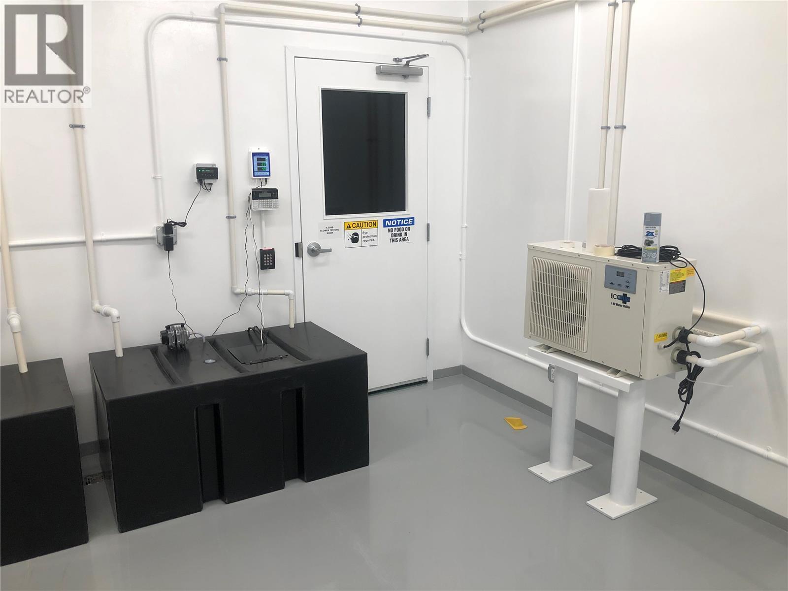  1837 Shuswap Avenue, Lumby