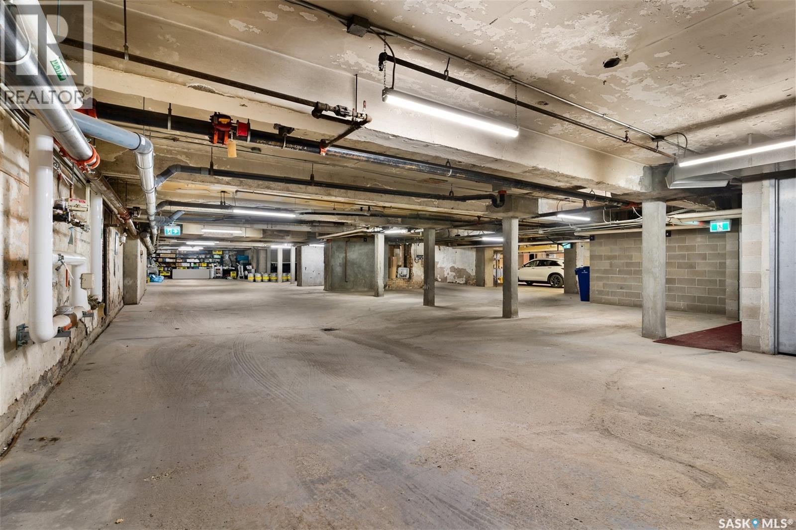 #300 1821 SCARTH STREET - 34