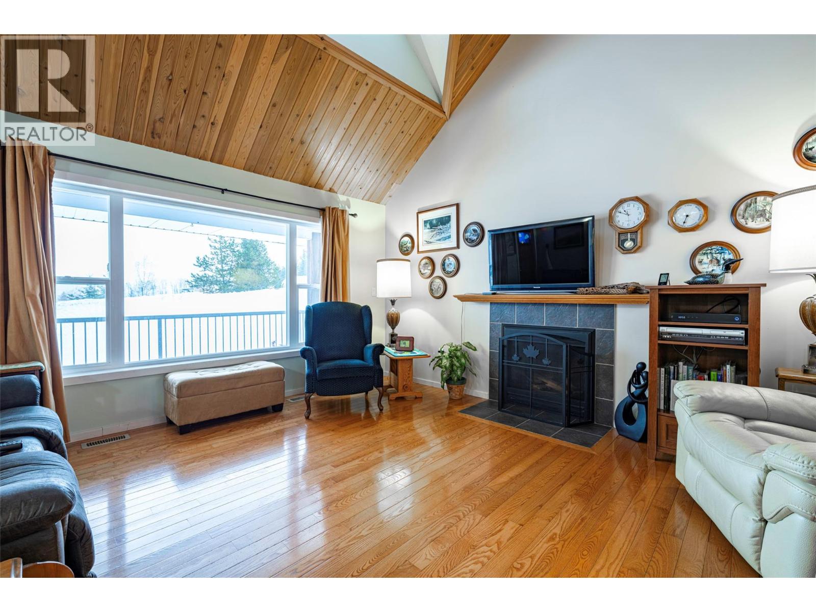  2104 Country Woods Road, Sorrento