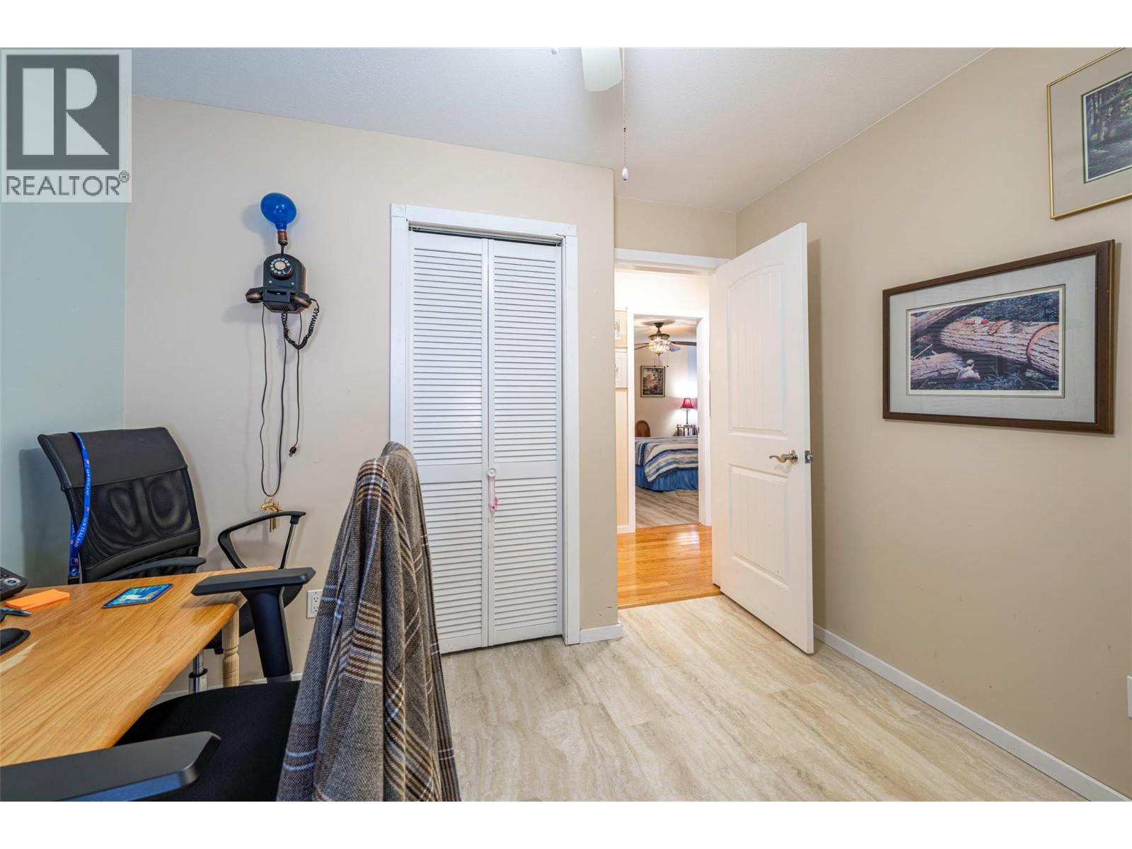  2104 Country Woods Road, Sorrento