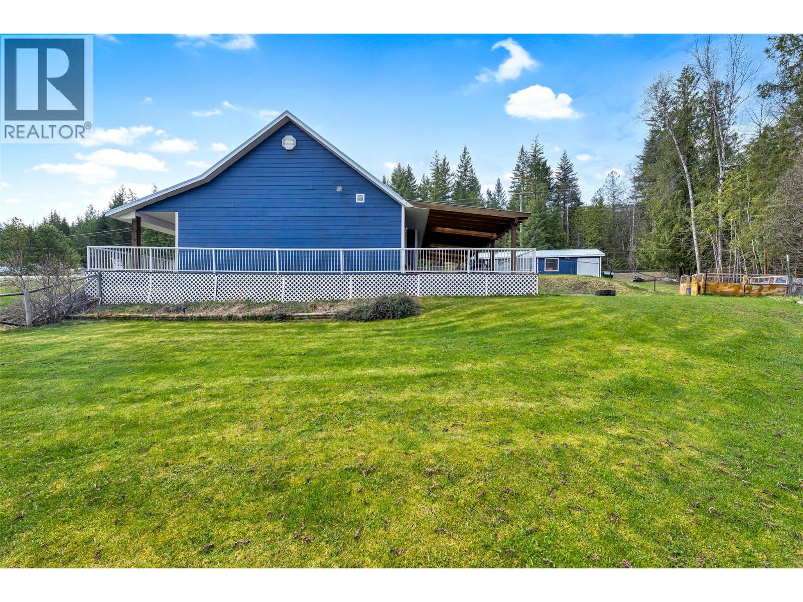  2104 Country Woods Road, Sorrento