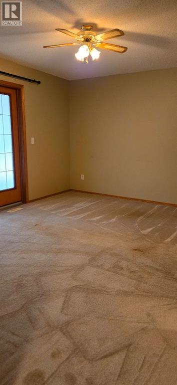 4821 47 Close, Innisfail