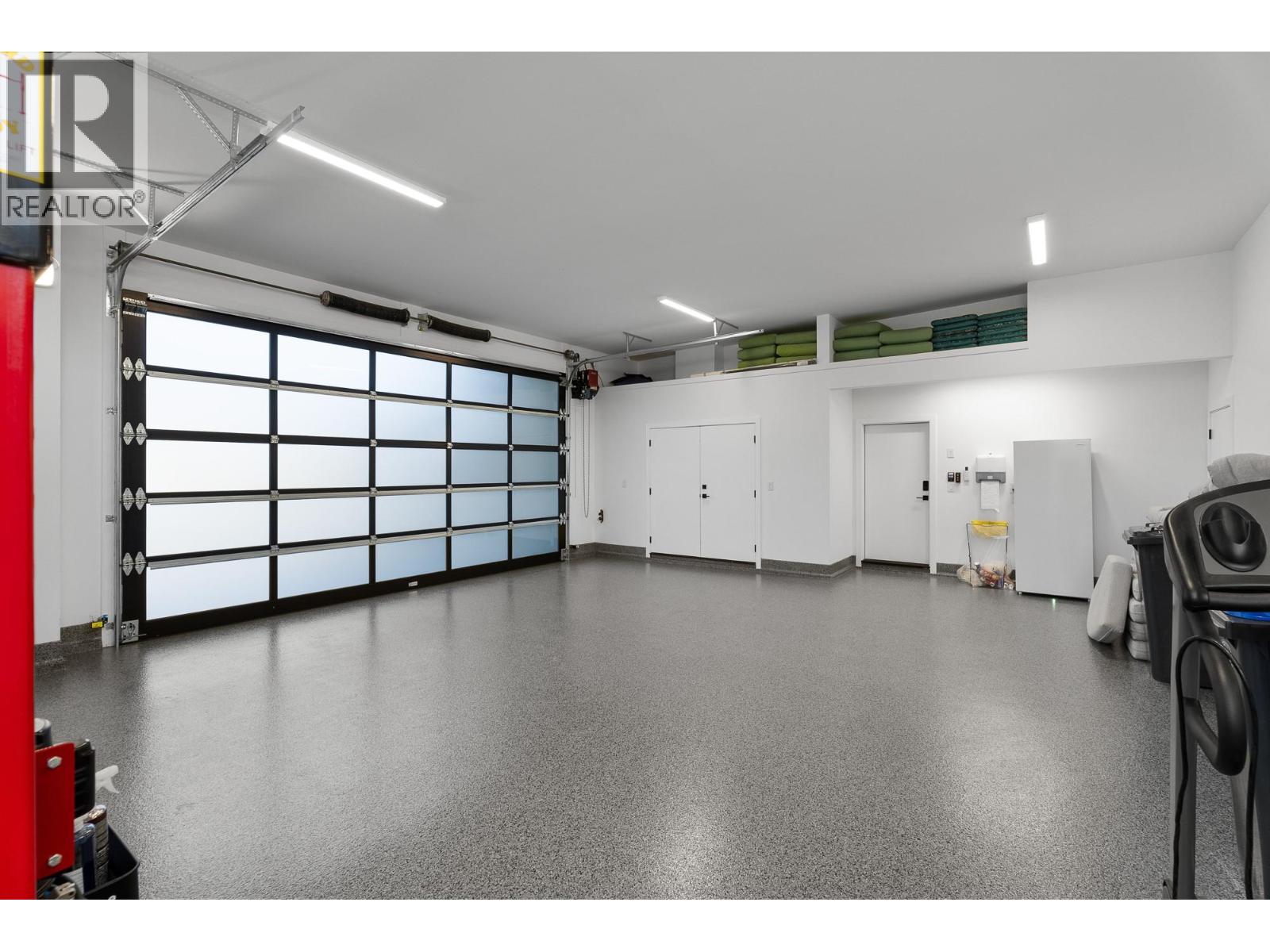 338 Rue Cheval Noir - 69