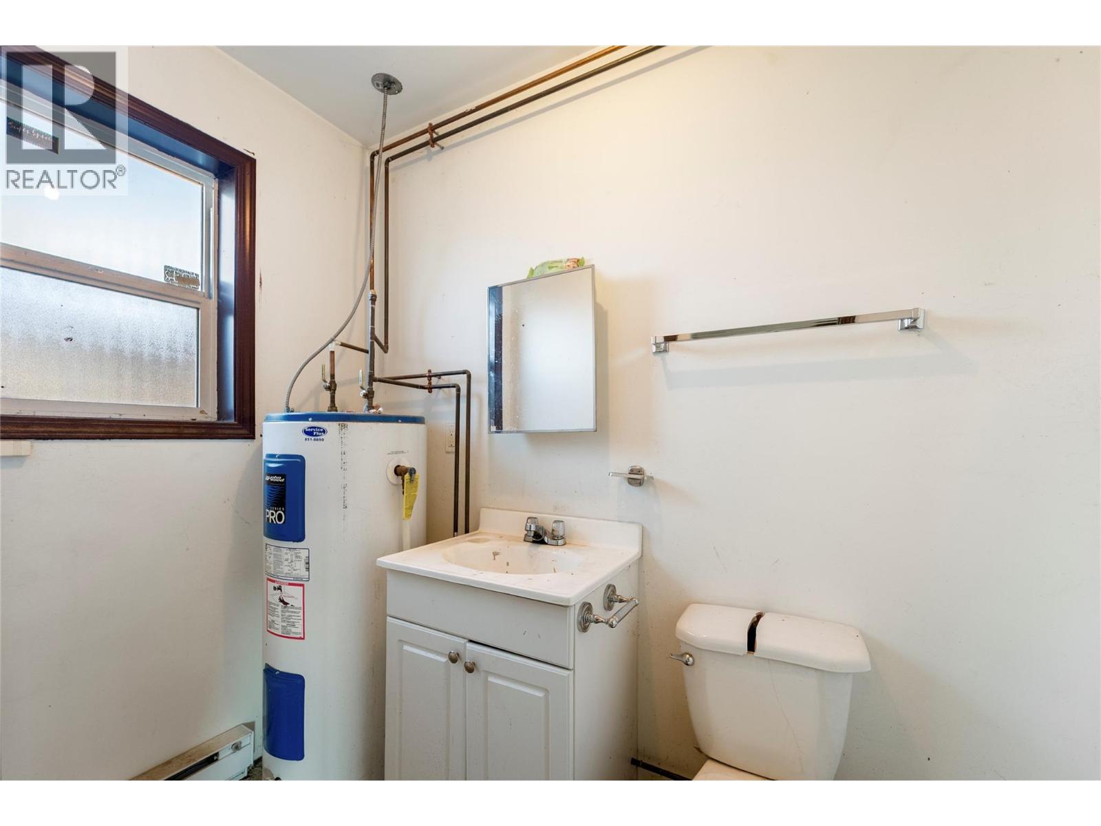 230 FAIRVIEW Avenue, Kamloops