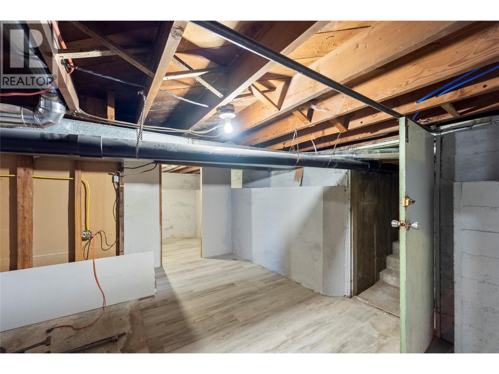 230 FAIRVIEW Avenue, Kamloops