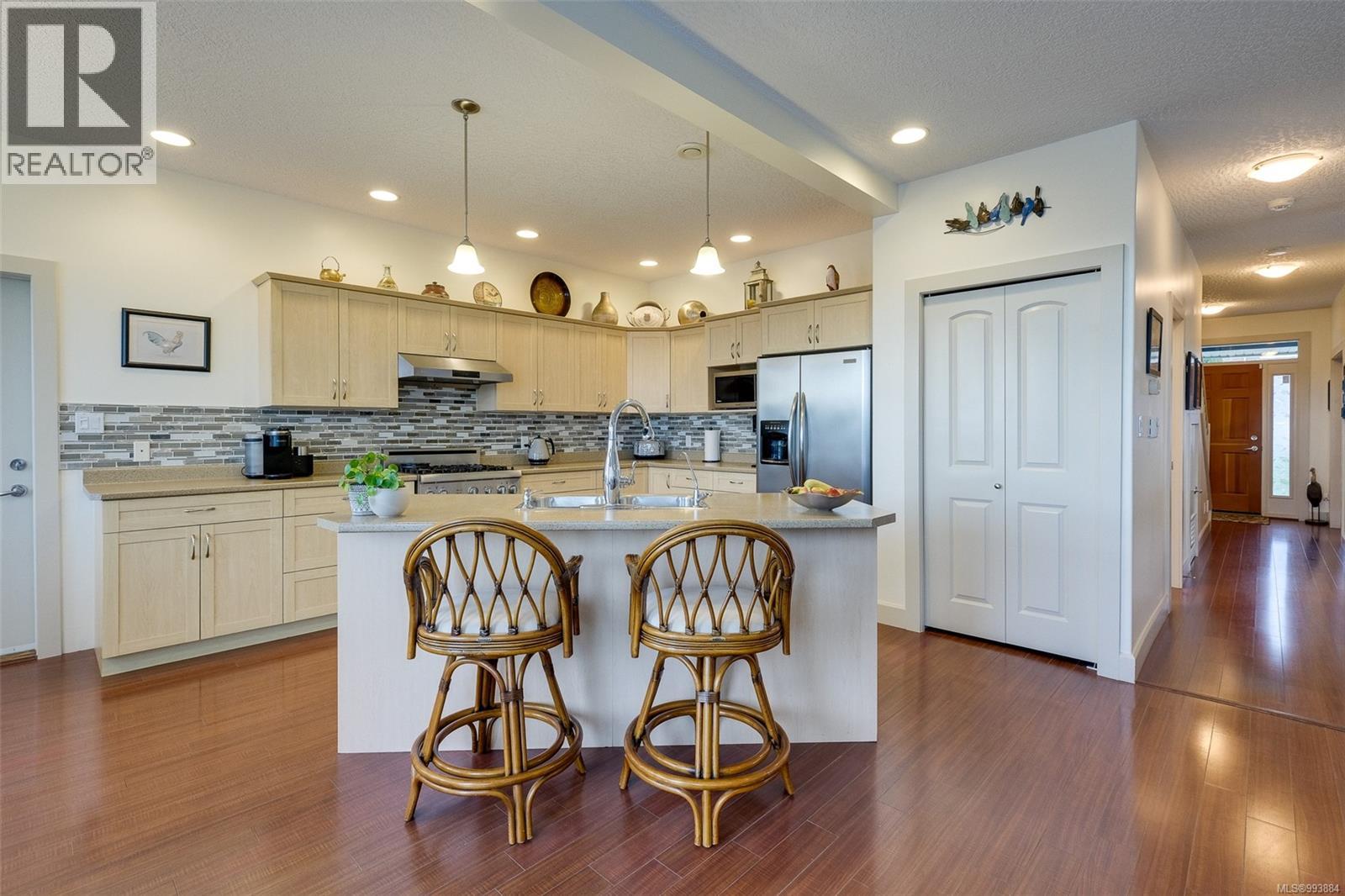 6575 Felderhof Rd, Sooke