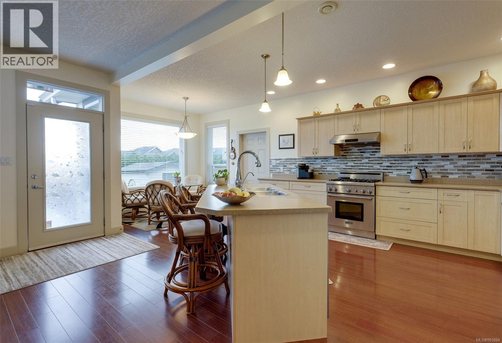 6575 Felderhof Rd, Sooke