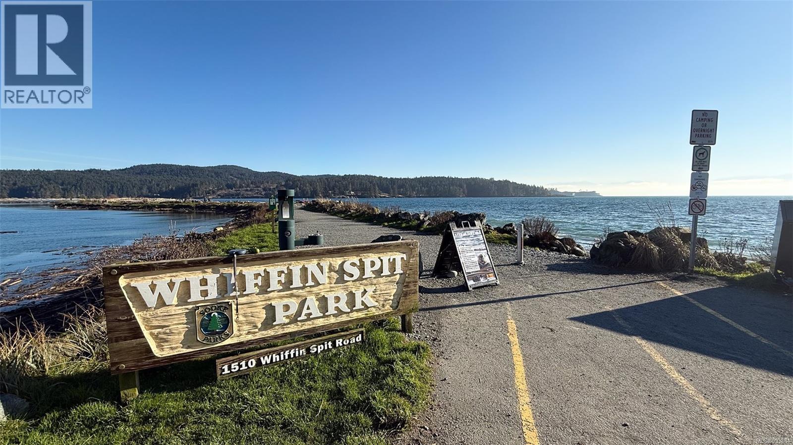 6575 Felderhof Rd, Sooke