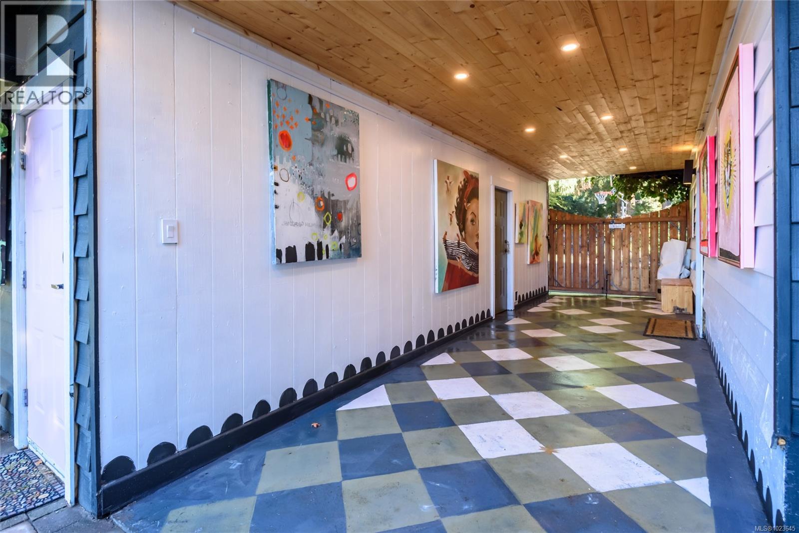 1165 Glen Urquhart Dr, Courtenay