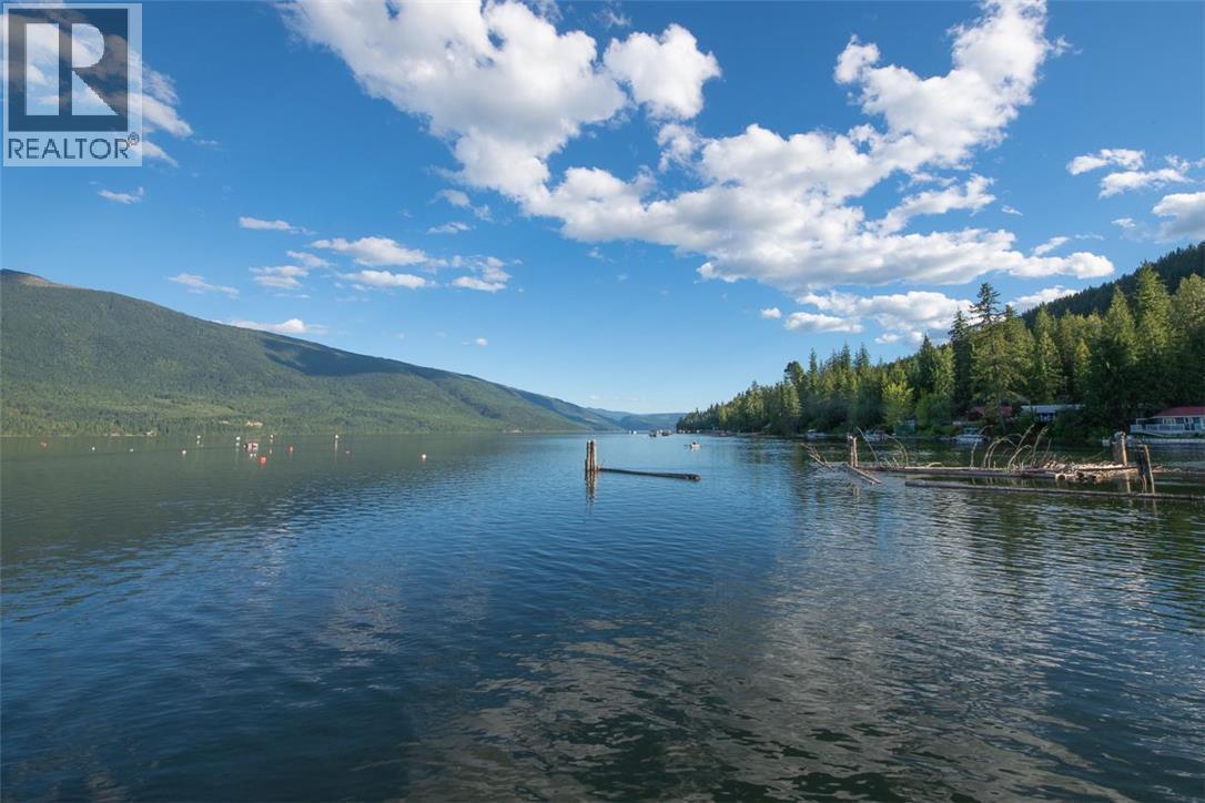 2 3303 Mabel Lake Road, Enderby